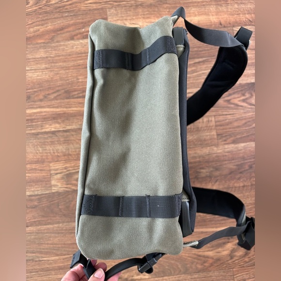 NOBULL WAXED CANVAS DUFFLEBACK - army green - Picture 4 of 10